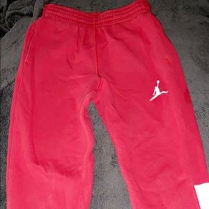 Brand new Jordan pants in Youth Medium